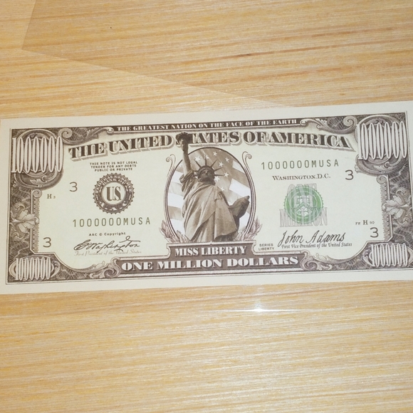 $1000000 Dollar Bill Miss Liberty  For Gifts and Fun - Picture 1 of 6